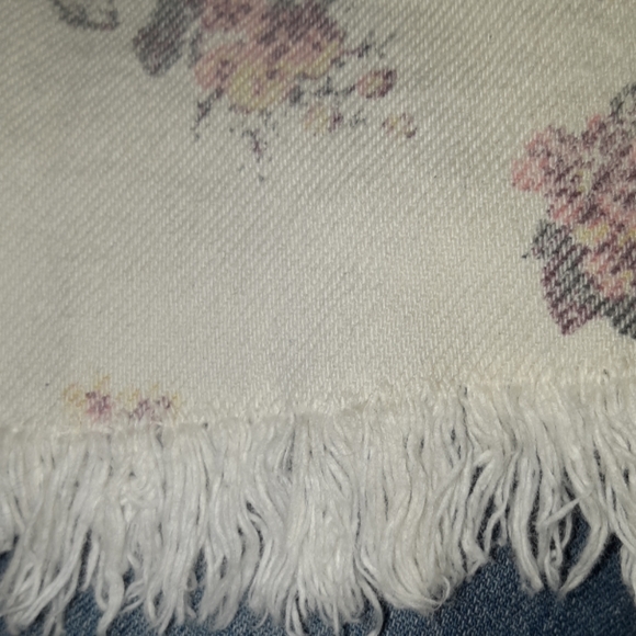 Mossimo High Rise Short - Picture 6 of 6